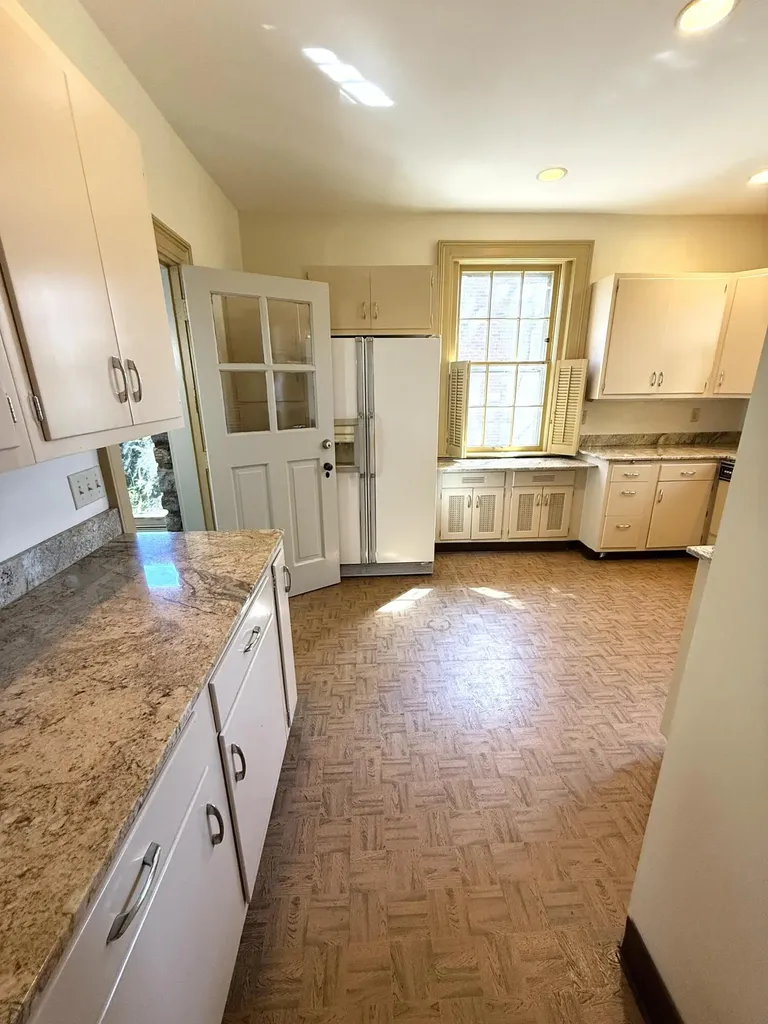 1703 Fairway Drive Lexington KY 40502