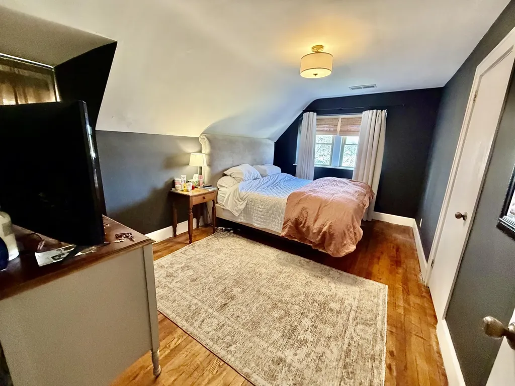 300 W Main Street Mt Vernon KY 40456
