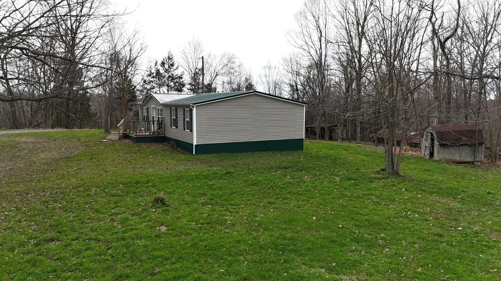 260 Bill Moore Road Edmonton KY 42129