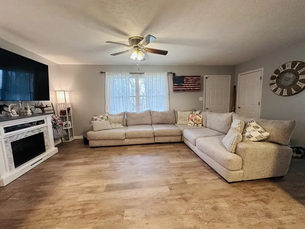 436 Halls Gap Estates Road Stanford KY 40484