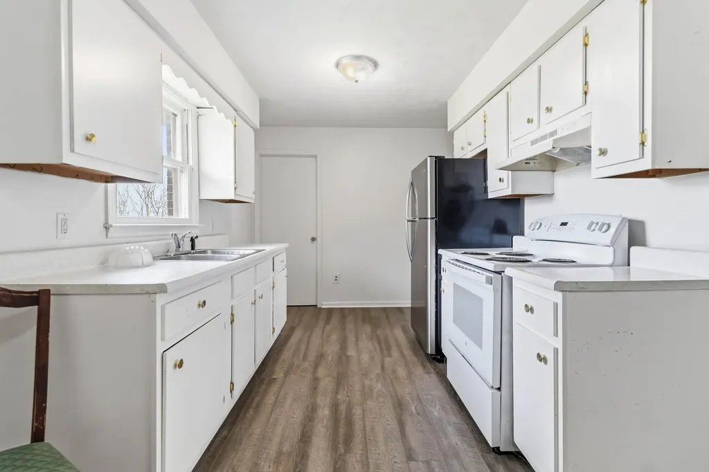 651 Panola Road Waco KY 40385