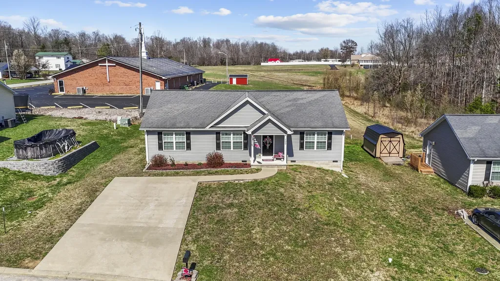 100 Wisteria Lane Morehead KY 40351