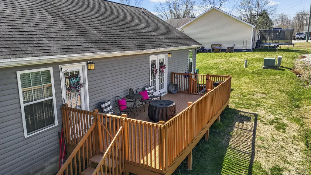 100 Wisteria Lane Morehead KY 40351