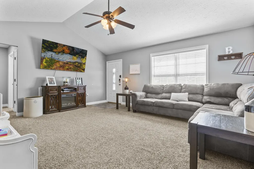 100 Wisteria Lane Morehead KY 40351