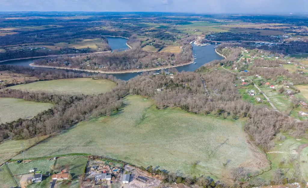 3515 Kennedy Bridge Road Lancaster KY 40444