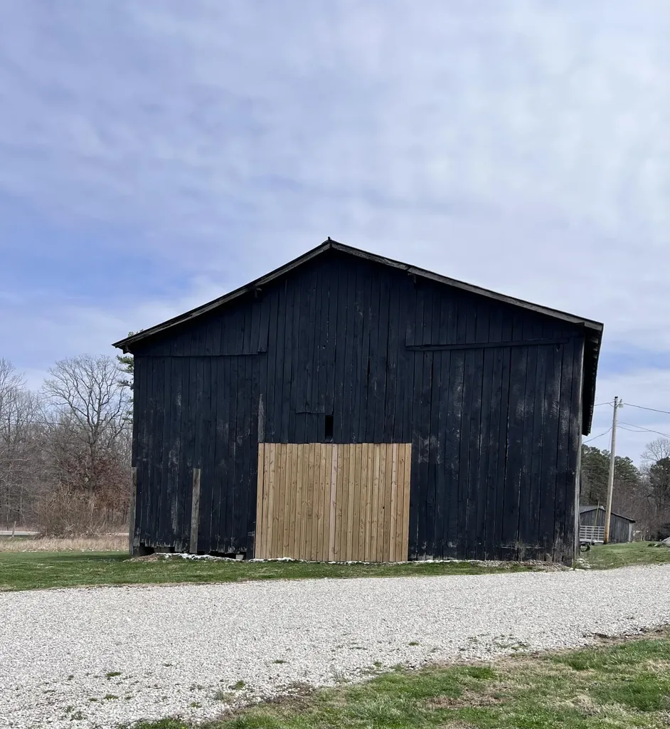 12195 Highway 587 Beattyville KY 41311