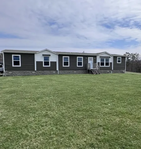 12195 Highway 587 Beattyville KY 41311