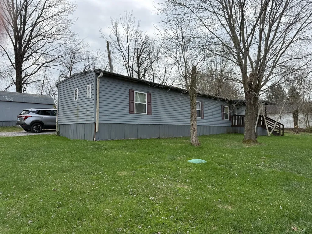 451 Lincoln Trail Stanford KY 40484