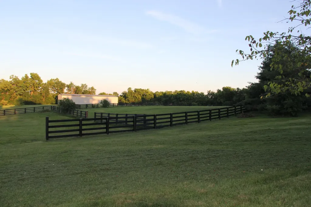 Lot 4 Springhouse Drive Nicholasville KY 40356