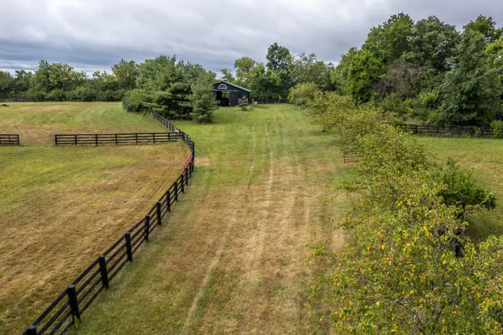 Lot 4 Springhouse Drive Nicholasville KY 40356