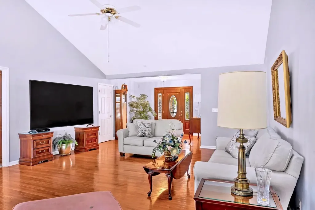 226 Signal Ridge Road Frankfort KY 40601