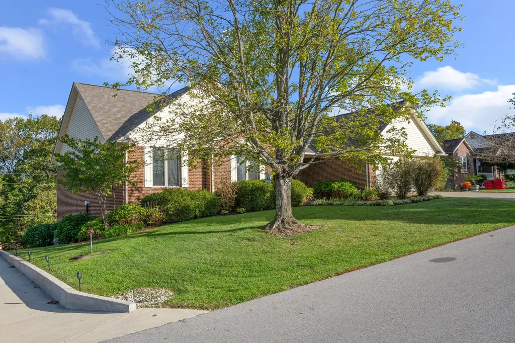 226 Signal Ridge Road Frankfort KY 40601