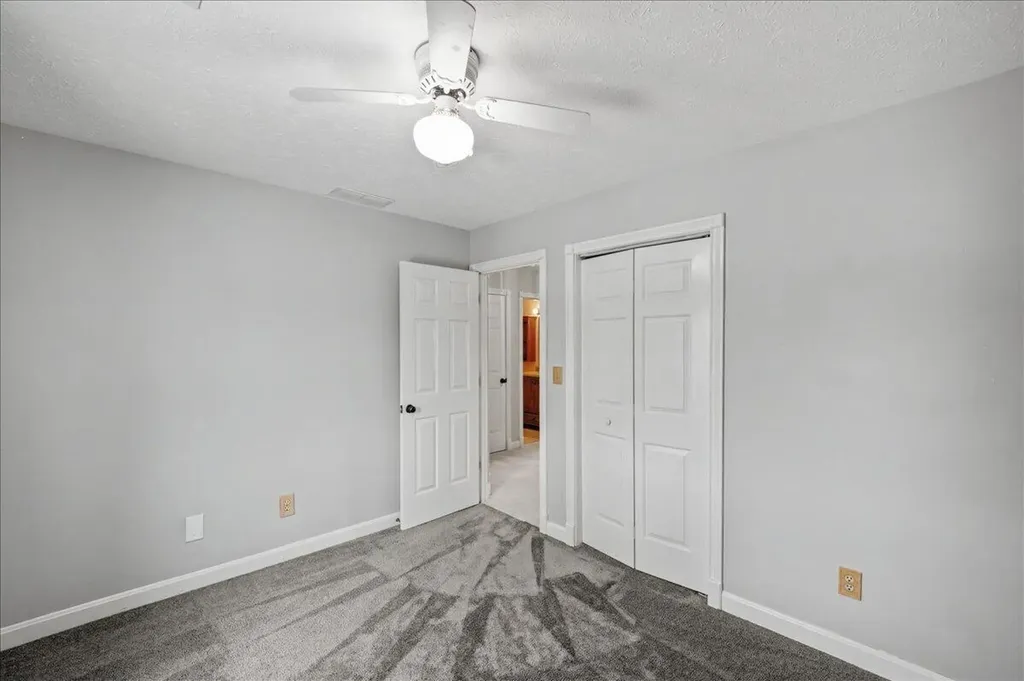 901 Woodglen Court Lexington KY 40515