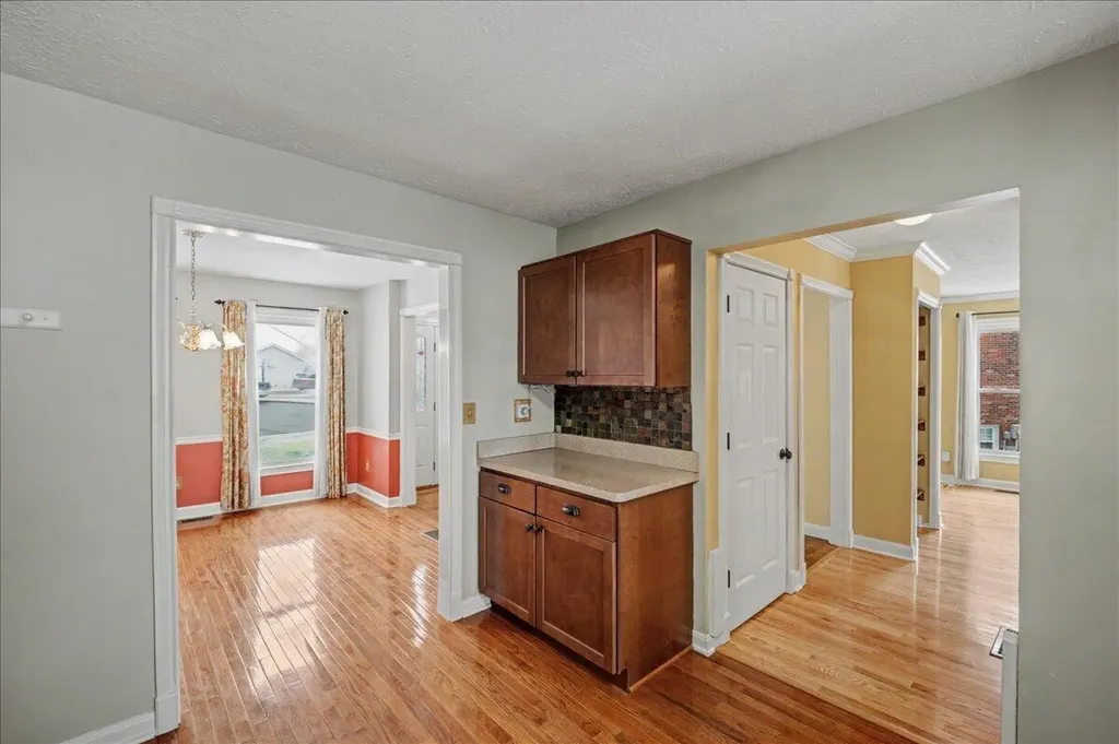 901 Woodglen Court Lexington KY 40515