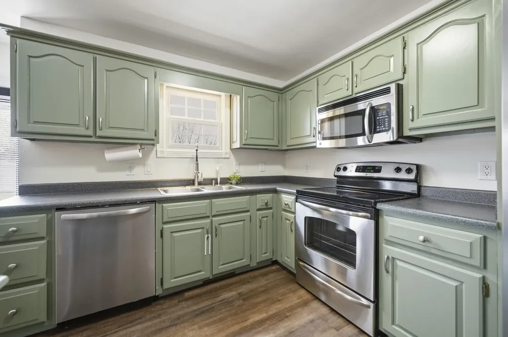 307 Brookgreen Drive Berea KY 40403