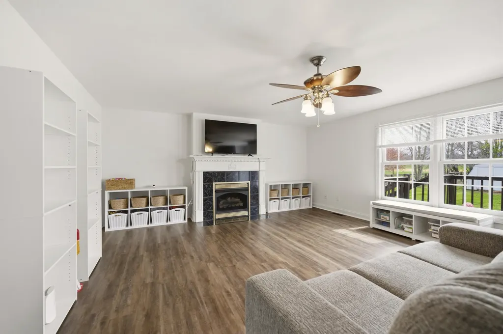307 Brookgreen Drive Berea KY 40403