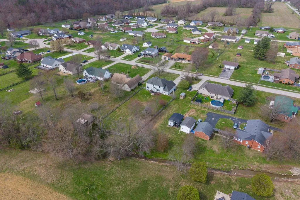 307 Brookgreen Drive Berea KY 40403