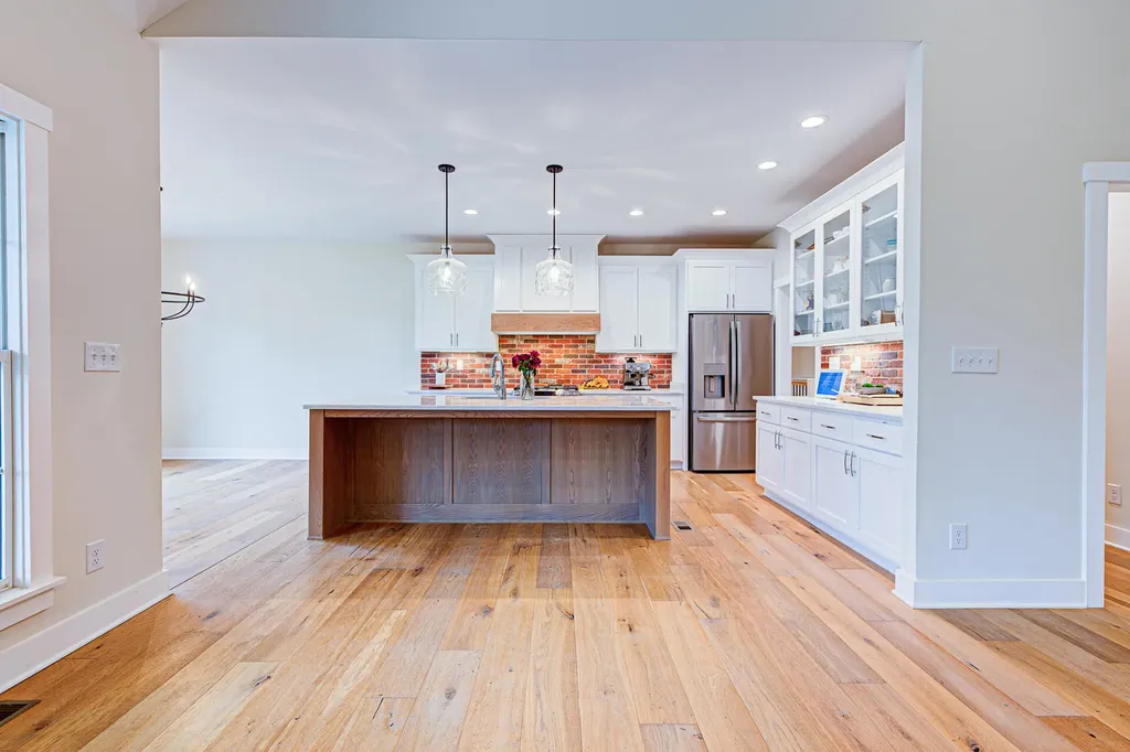 6007 Brentwood Drive Crestwood KY 40014