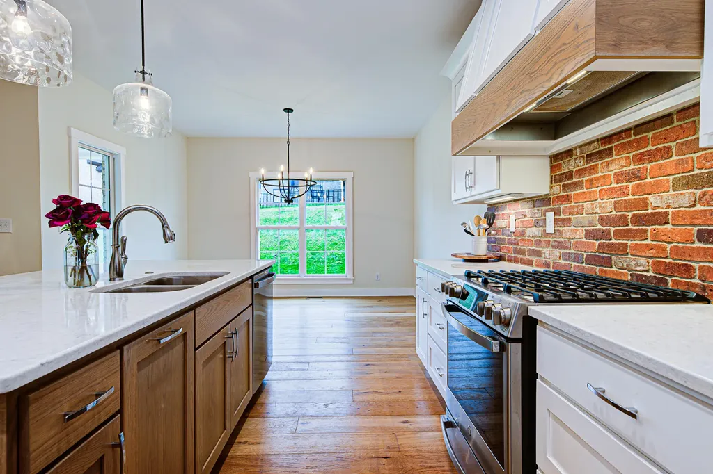 6007 Brentwood Drive Crestwood KY 40014