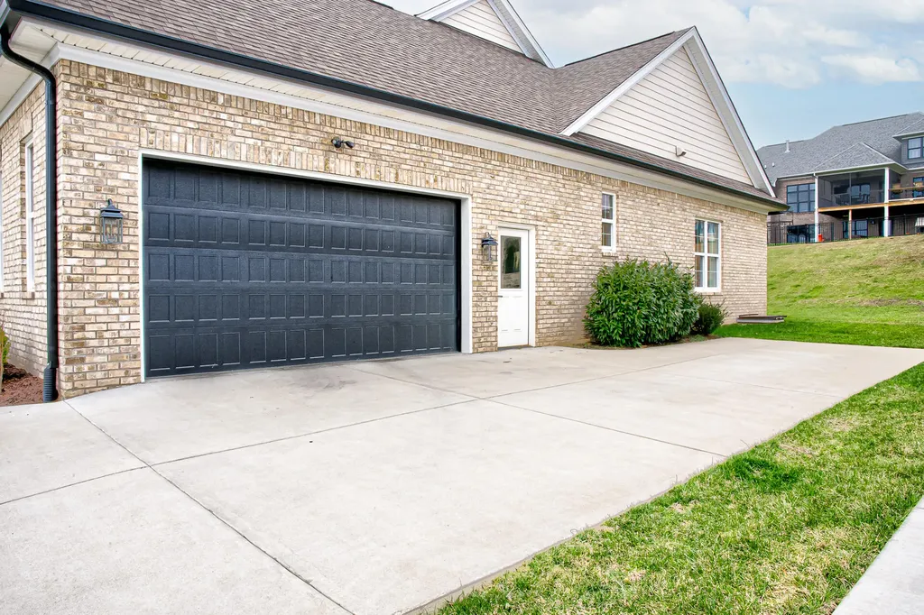6007 Brentwood Drive Crestwood KY 40014