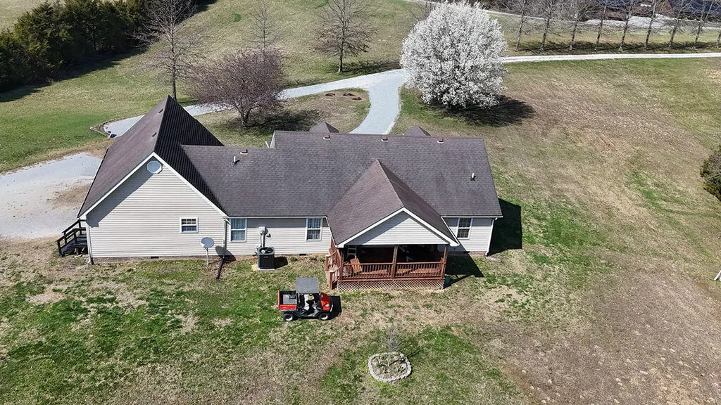 673 Crawford Bend Road Hillsboro KY 41049