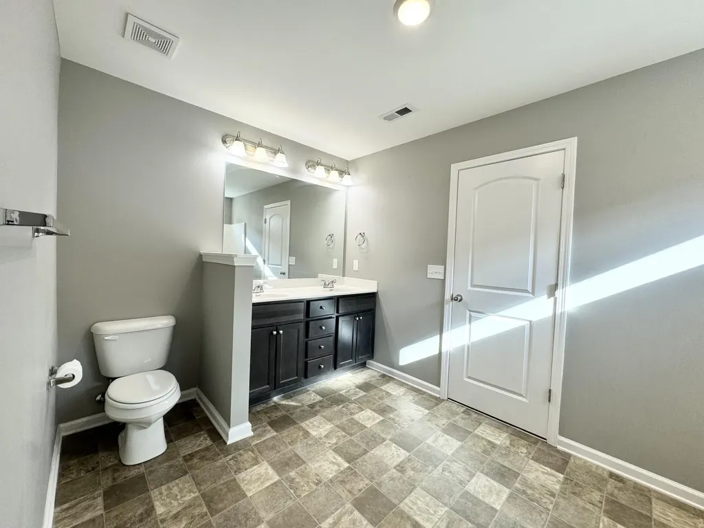 8077 Driftwood Lp Richmond KY 40475