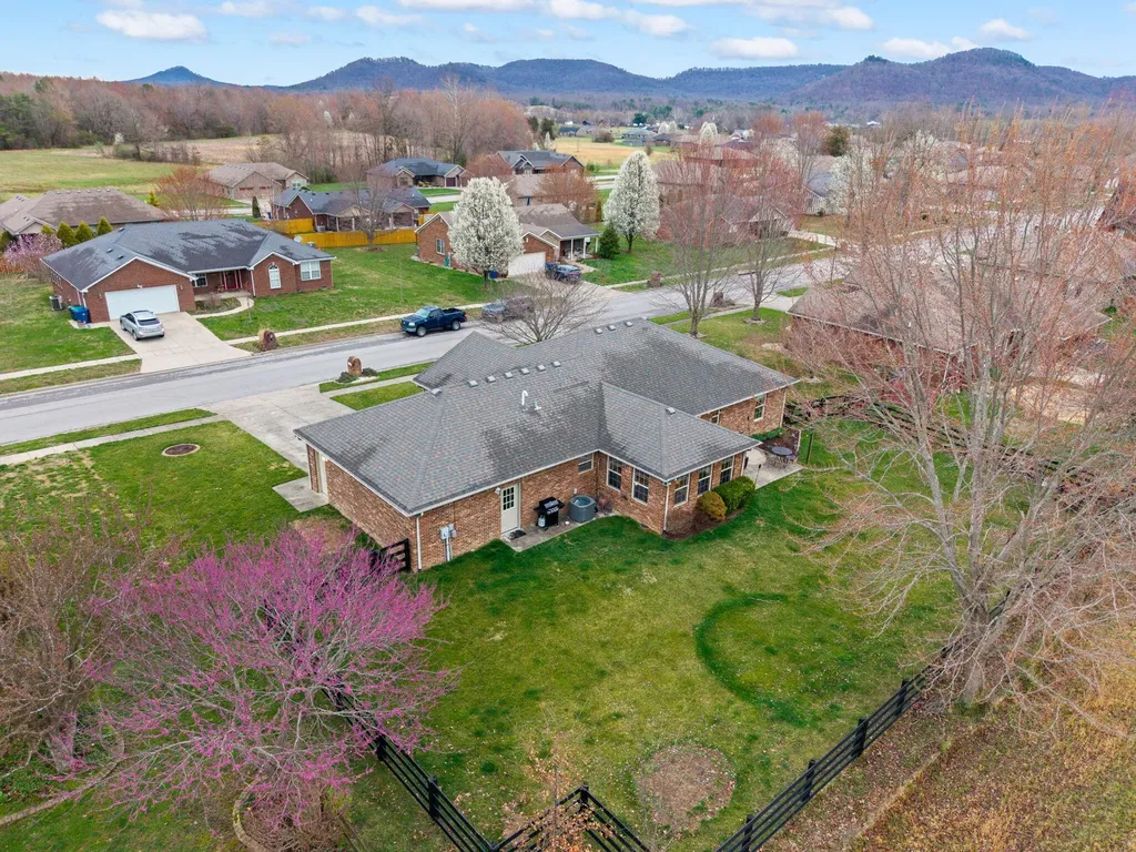 184 Keith Drive Berea KY 40403