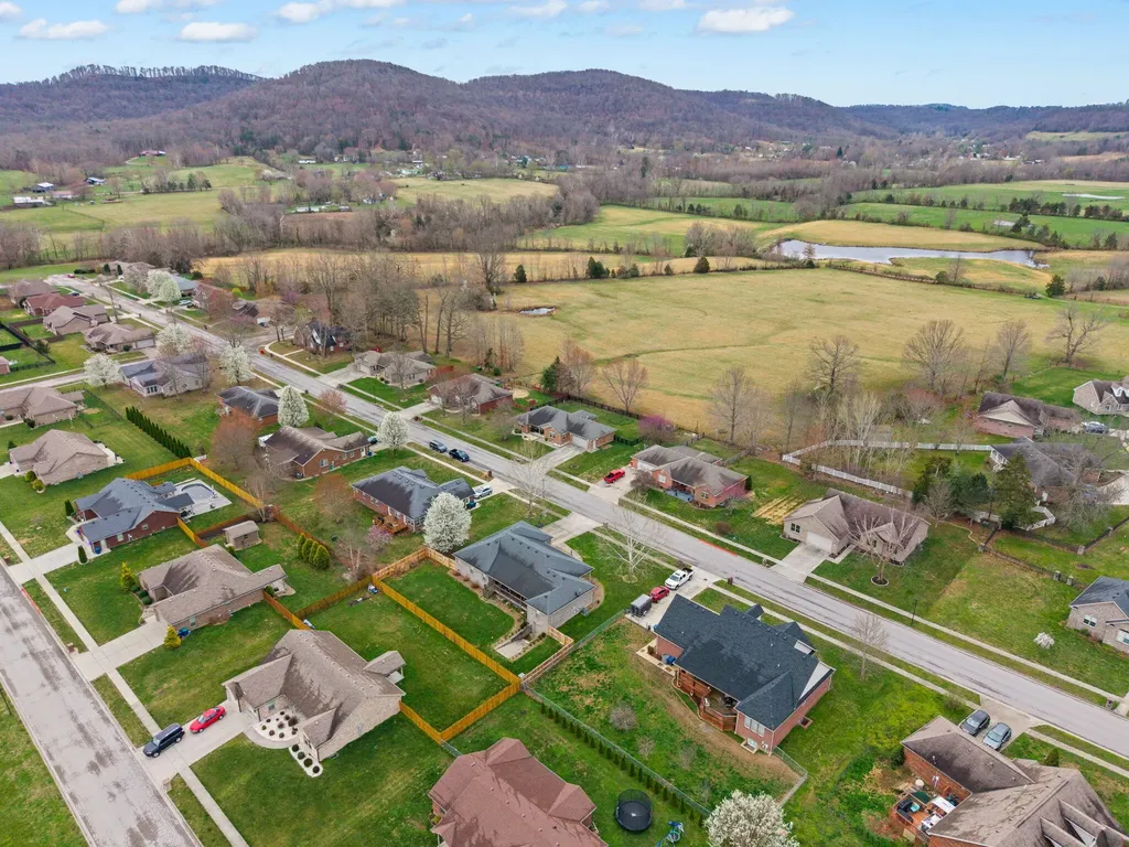 184 Keith Drive Berea KY 40403