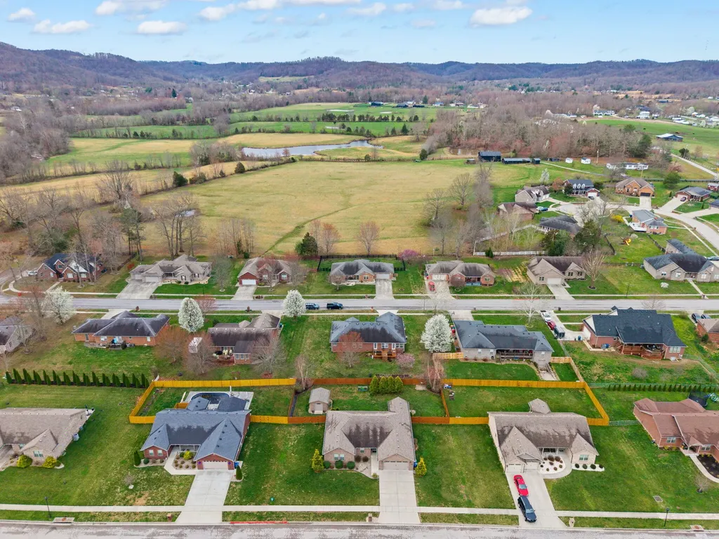 184 Keith Drive Berea KY 40403