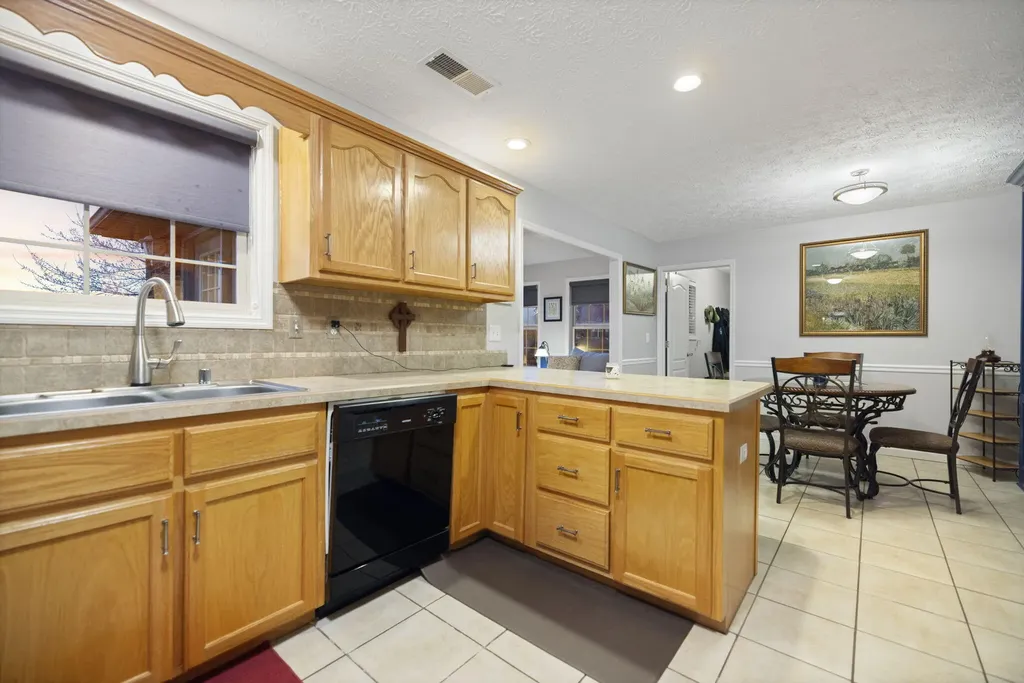 184 Keith Drive Berea KY 40403