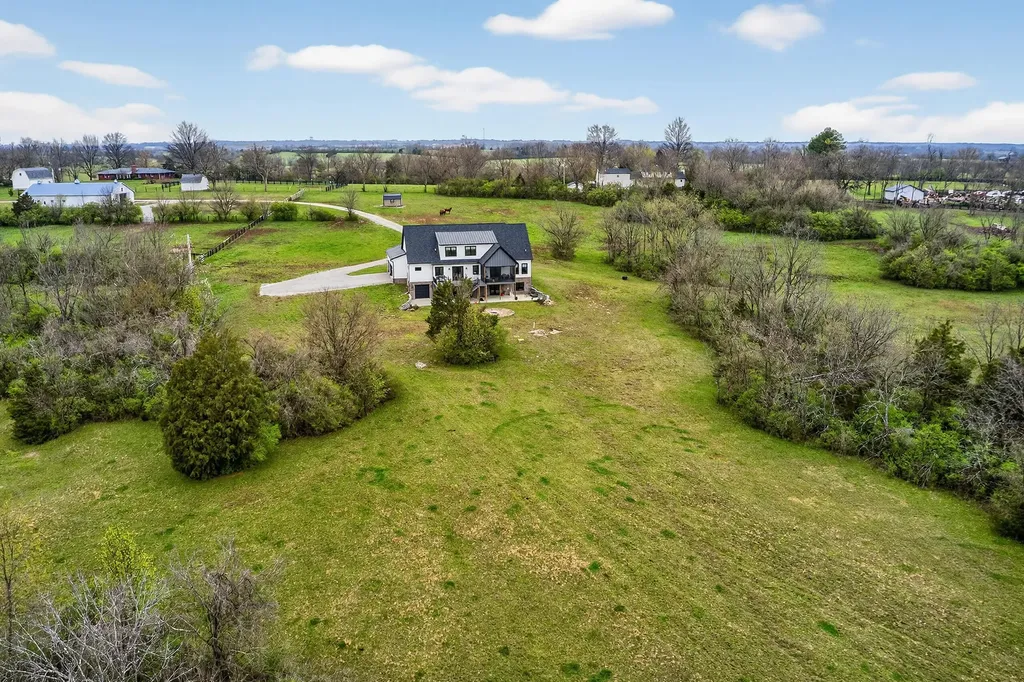 1390 Groggins Ferry Road Nicholasville KY 40356