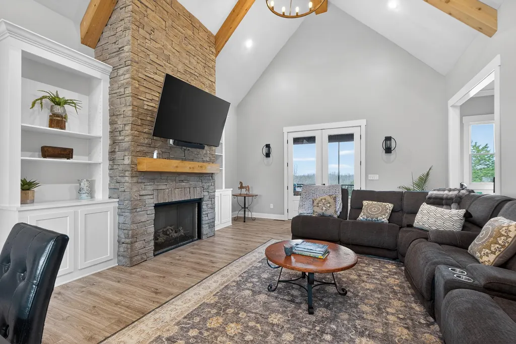 1390 Groggins Ferry Road Nicholasville KY 40356