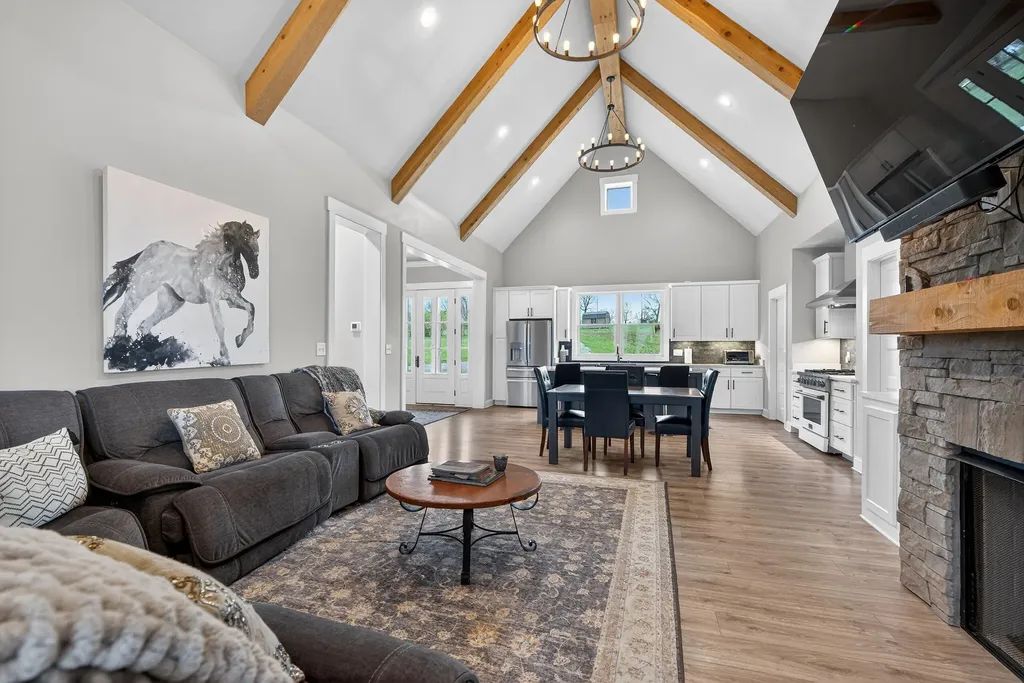 1390 Groggins Ferry Road Nicholasville KY 40356