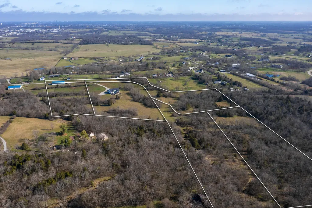 1390 Groggins Ferry Road Nicholasville KY 40356