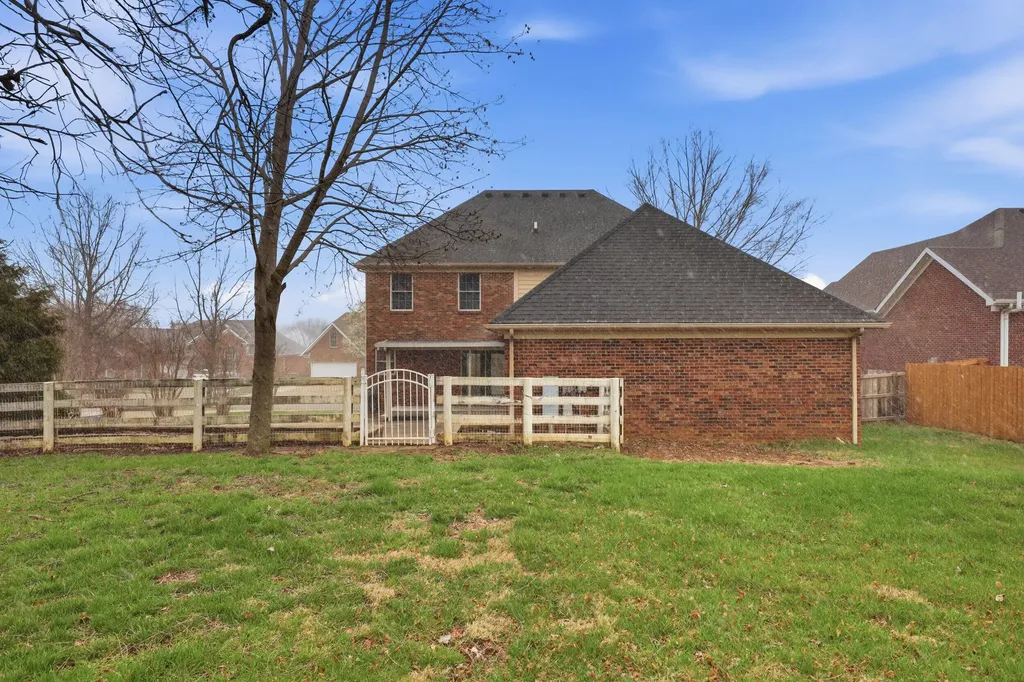 1369 Saddle Club Way Lexington KY 40504