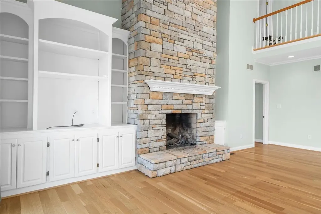 3701 Hidden Lake Lane Lexington KY 40516