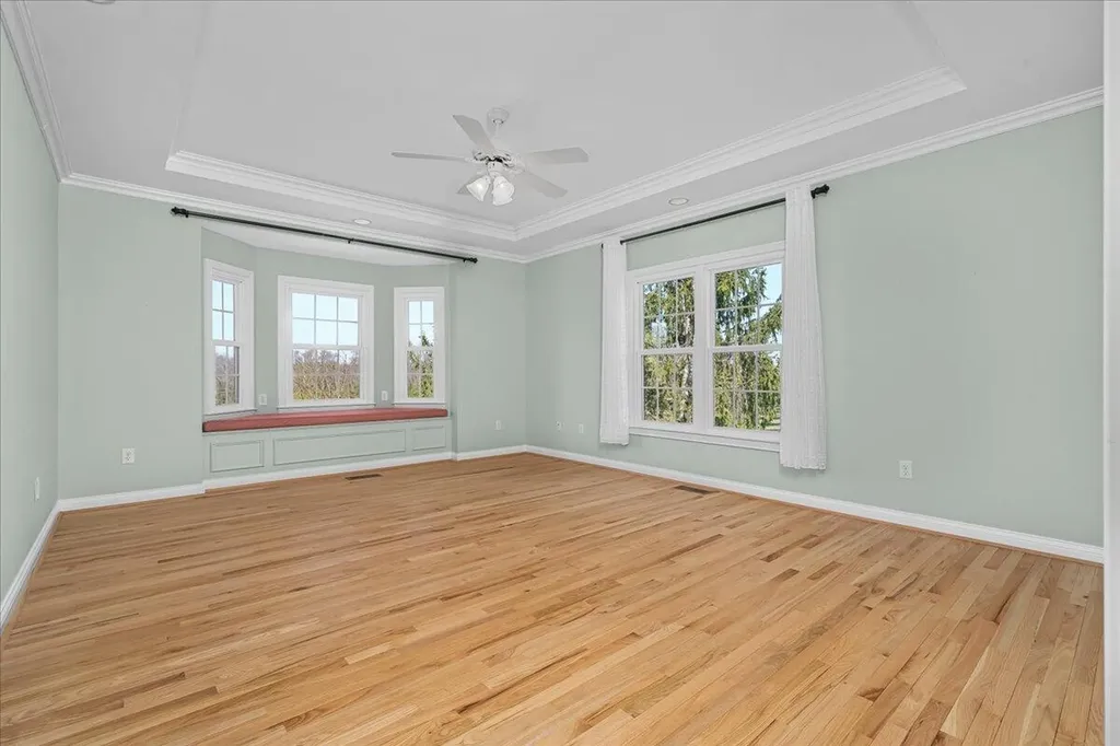 3701 Hidden Lake Lane Lexington KY 40516