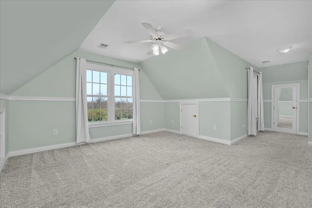 3701 Hidden Lake Lane Lexington KY 40516