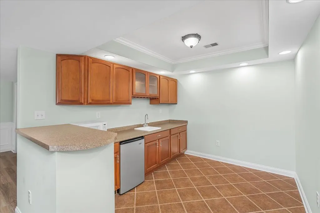 3701 Hidden Lake Lane Lexington KY 40516