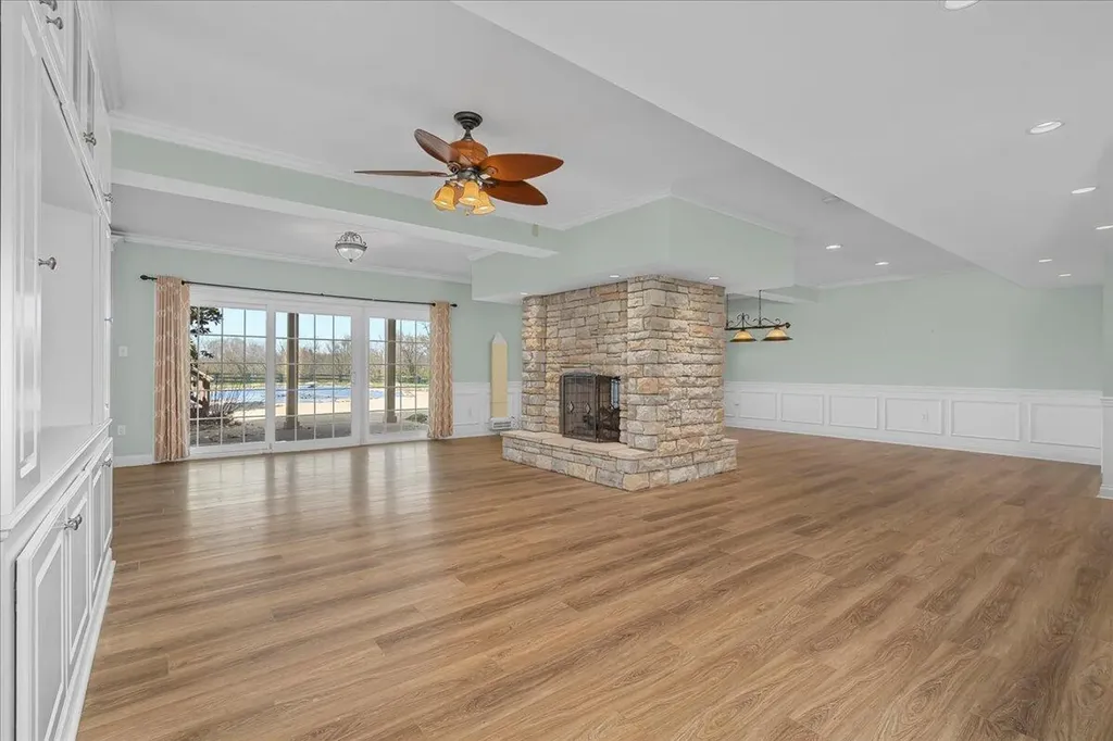 3701 Hidden Lake Lane Lexington KY 40516