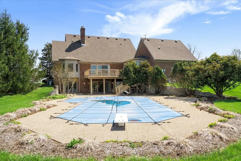 3701 Hidden Lake Lane Lexington KY 40516