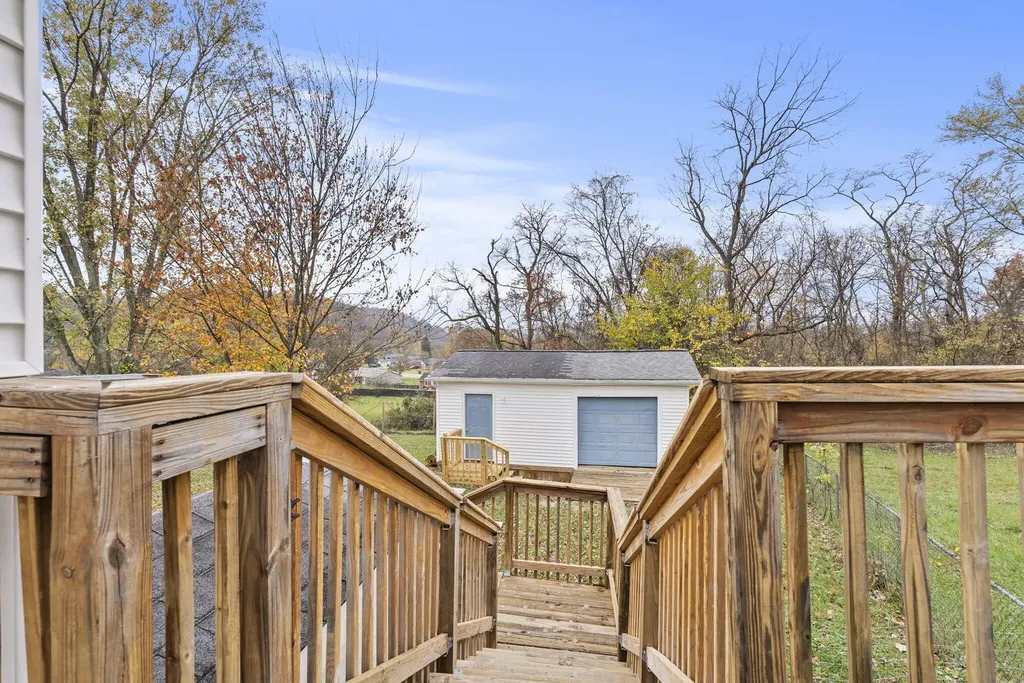 806 5th Avenue Frankfort KY 40601