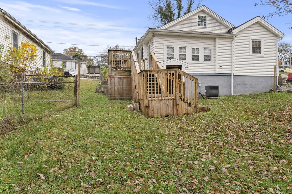 806 5th Avenue Frankfort KY 40601