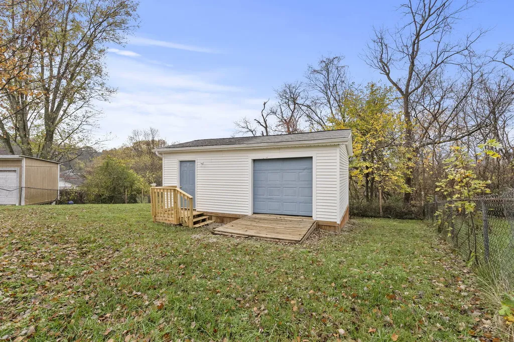 806 5th Avenue Frankfort KY 40601