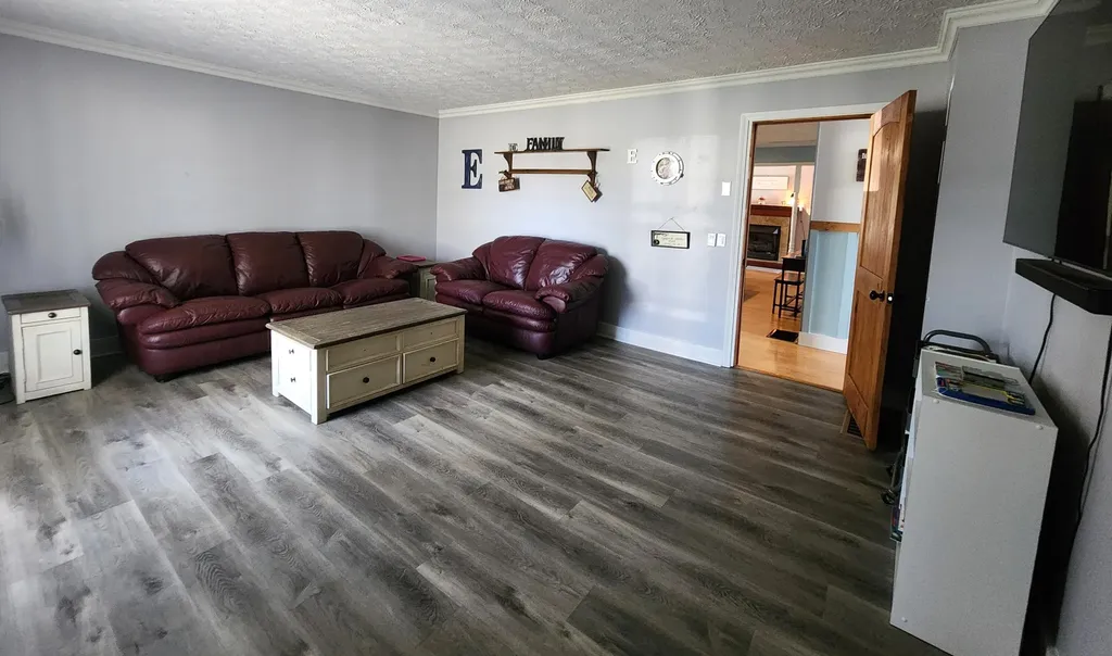 300 Longview Street Harrodsburg KY 40330
