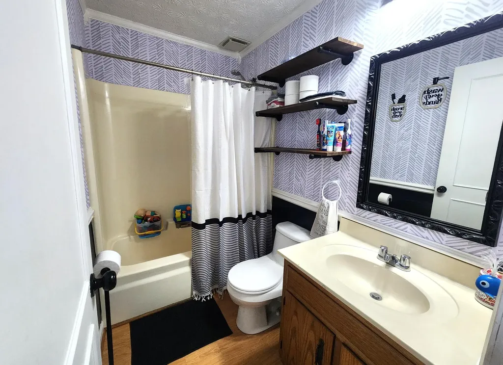 300 Longview Street Harrodsburg KY 40330