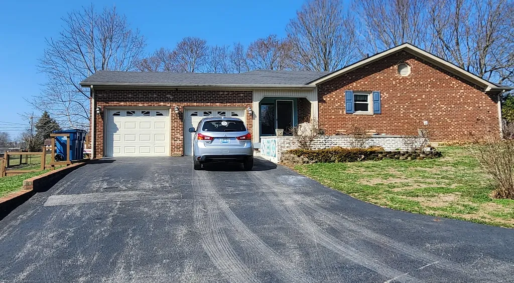 300 Longview Street Harrodsburg KY 40330