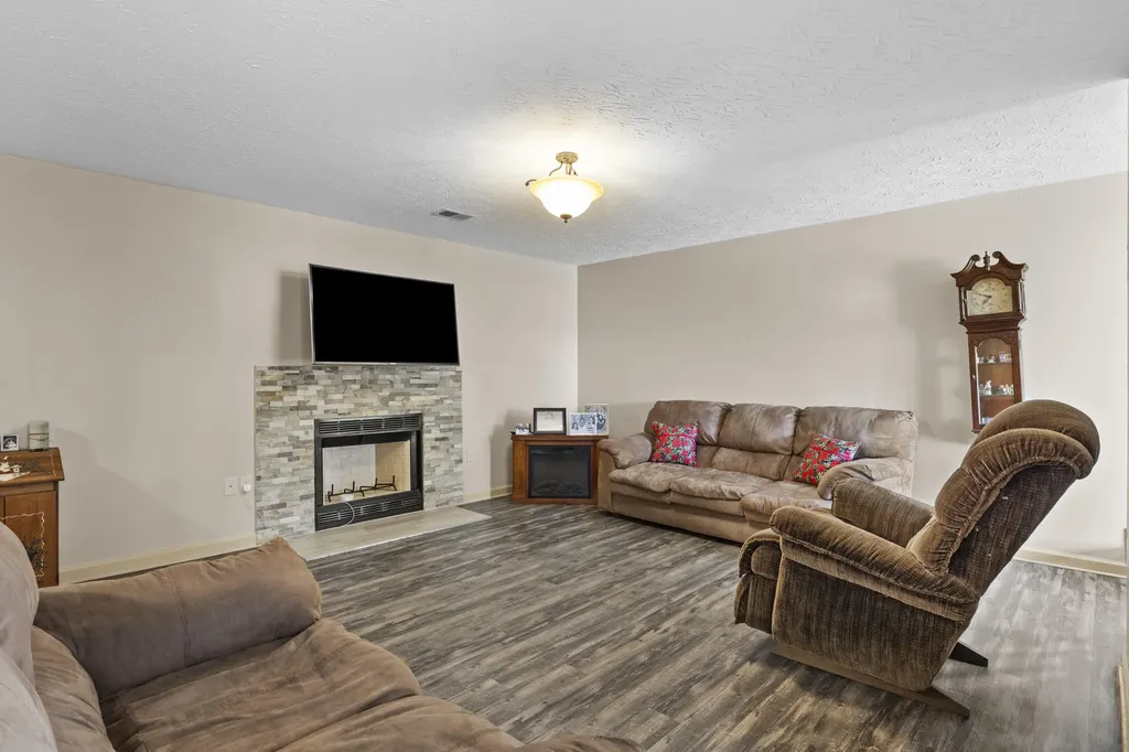 505 Southbrook Drive Nicholasville KY 40356