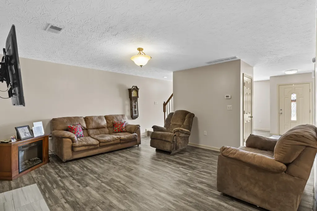 505 Southbrook Drive Nicholasville KY 40356