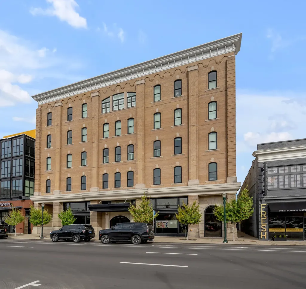 369 E Main Street Lexington KY 40507